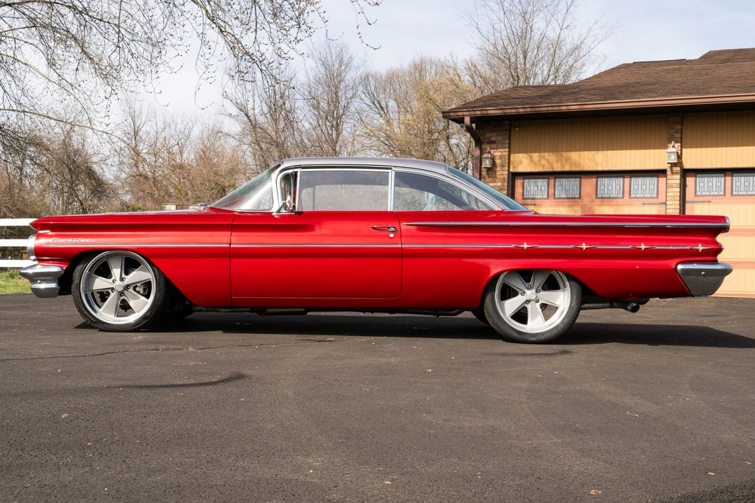1960 Pontiac Catalina 2nd Gen - Image 9 of 31
