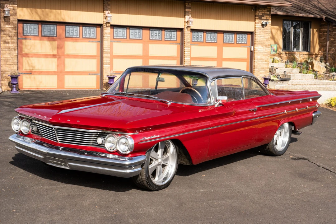 1960 Pontiac Catalina 2nd Gen - Image 2 of 31