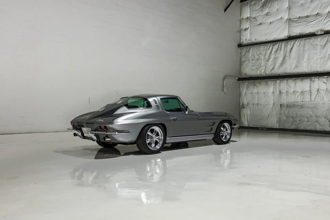 1963 Chevrolet Corvette C2 - Image 14 of 31
