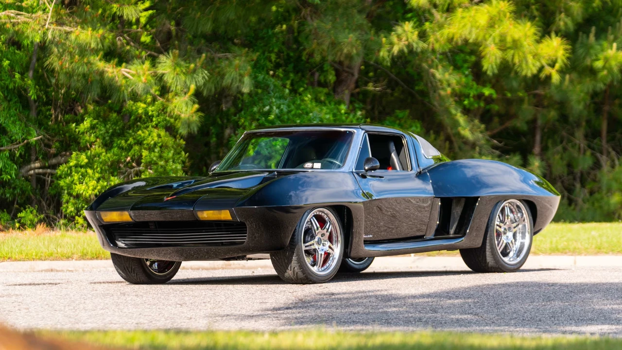 1963 Chevrolet Corvette C2 - Image 5 of 31