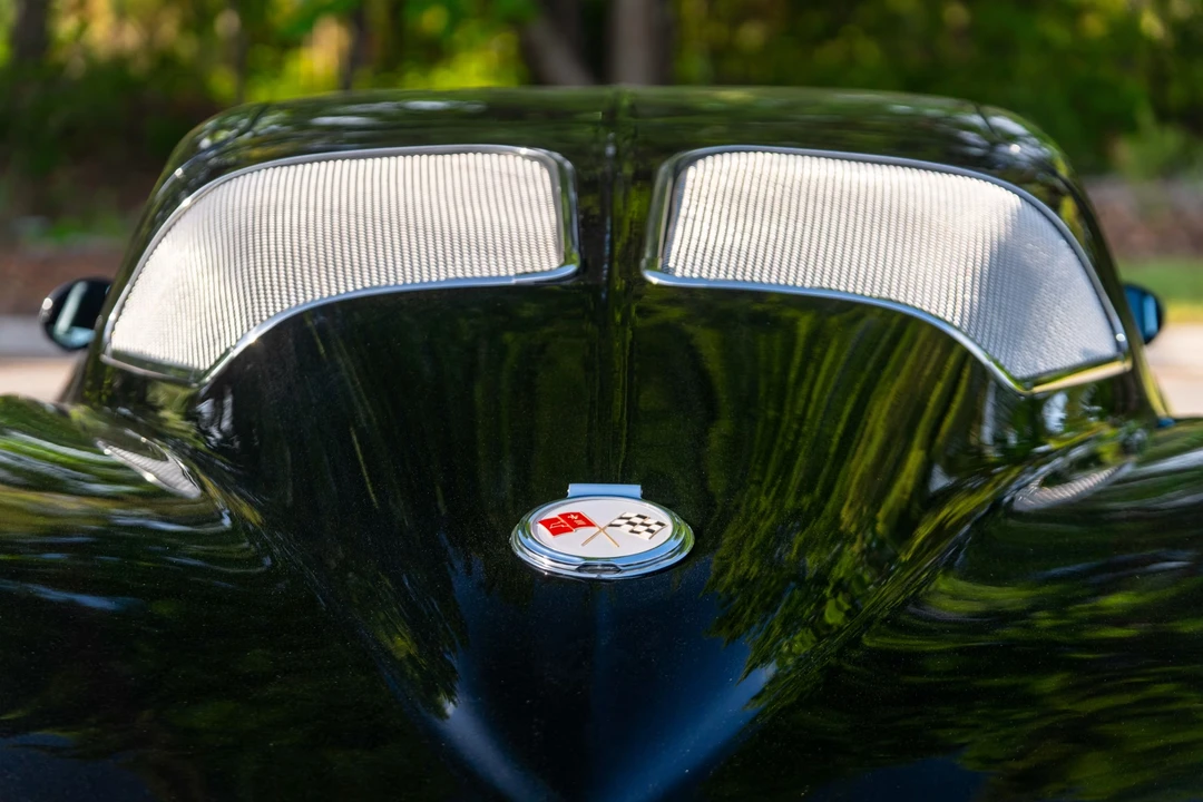 1963 Chevrolet Corvette C2 - Image 22 of 31