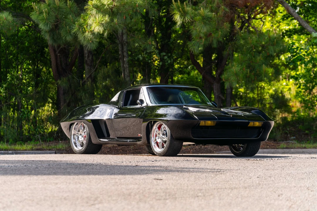 1963 Chevrolet Corvette C2 - Image 3 of 31