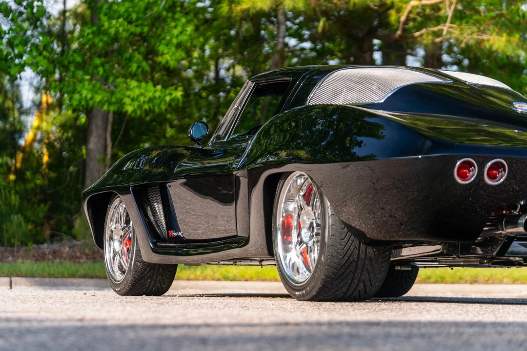 1963 Chevrolet Corvette C2 - Image 14 of 31