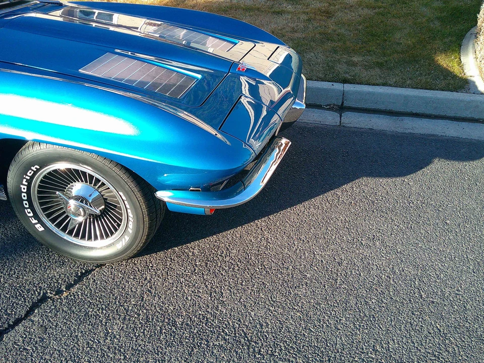1963 Chevrolet Corvette C2 - Image 17 of 31