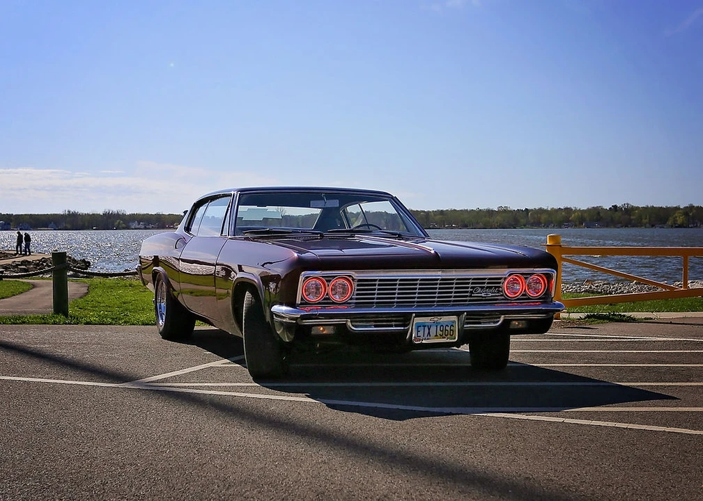 1966 Chevrolet Caprice - Image 10 of 31