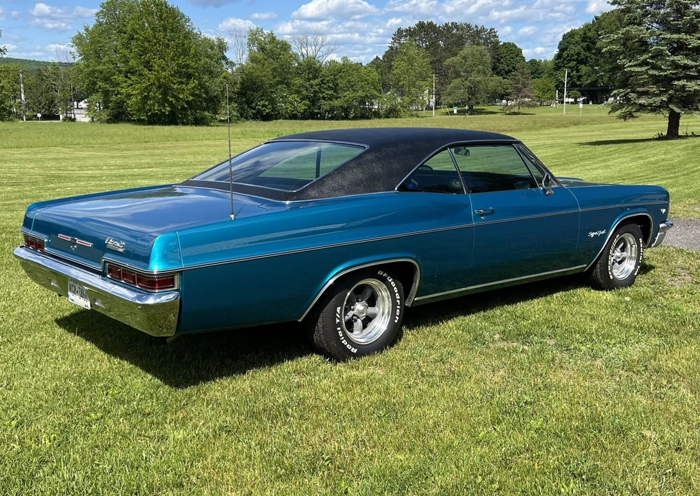 1966 Chevrolet Impala SS 4th Gen - Image 11 of 31