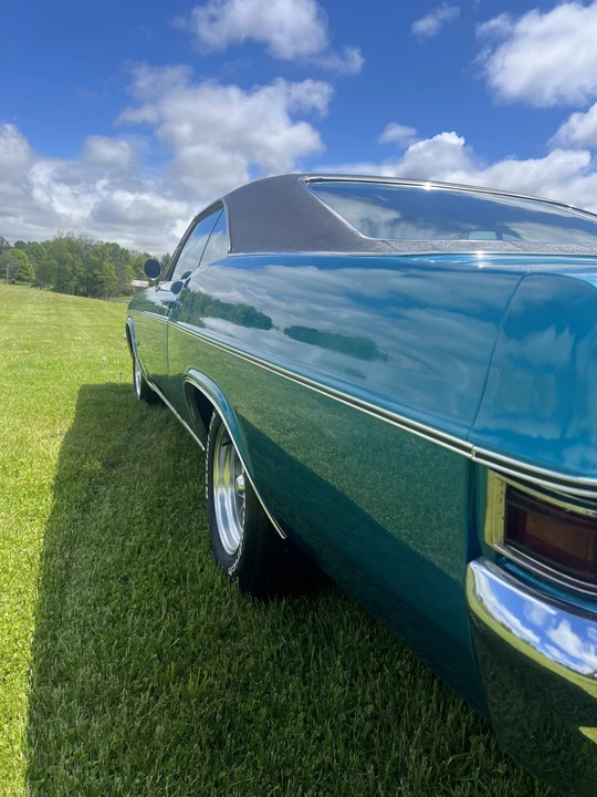 1966 Chevrolet Impala SS 4th Gen - Image 28 of 31