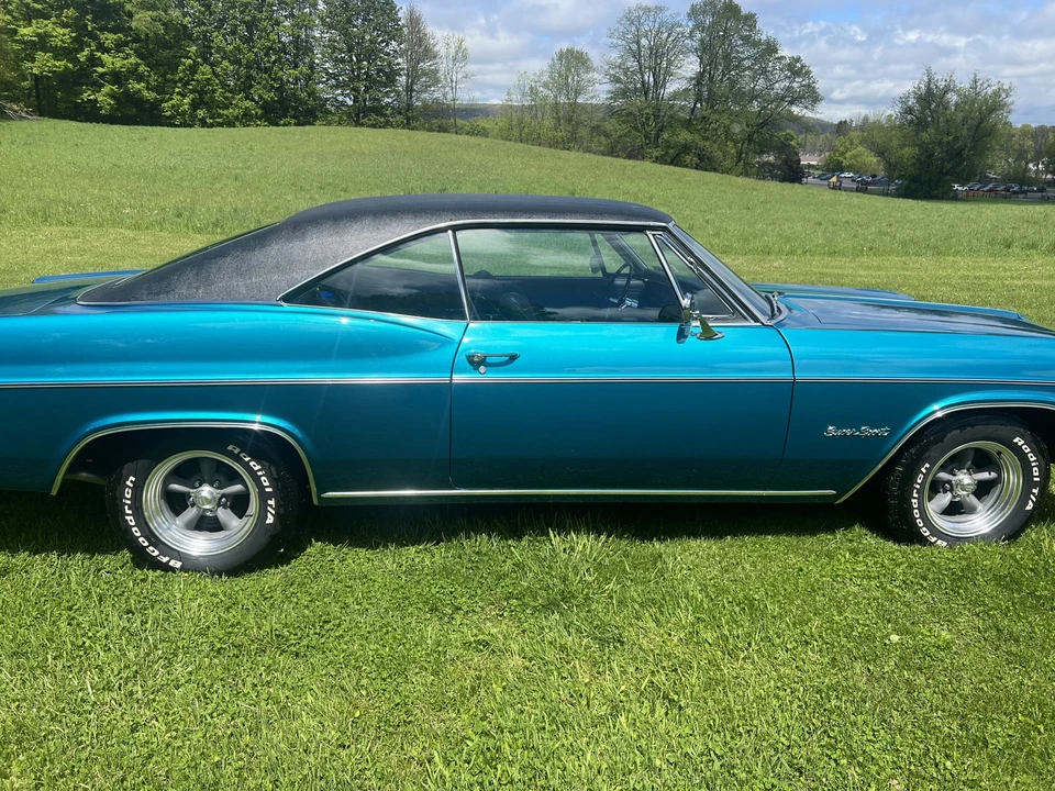 1966 Chevrolet Impala SS 4th Gen - Image 15 of 31