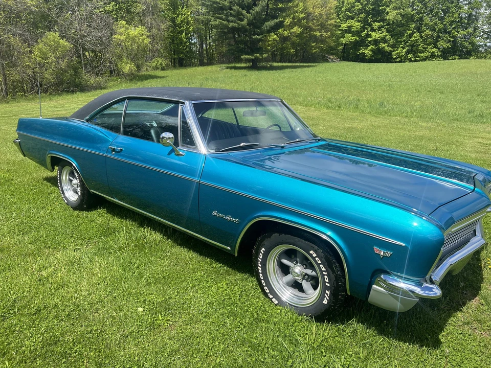 1966 Chevrolet Impala SS 4th Gen - Image 12 of 31