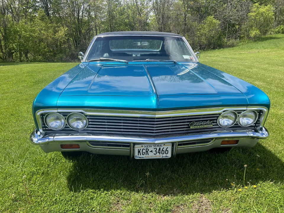 1966 Chevrolet Impala SS 4th Gen - Image 5 of 31