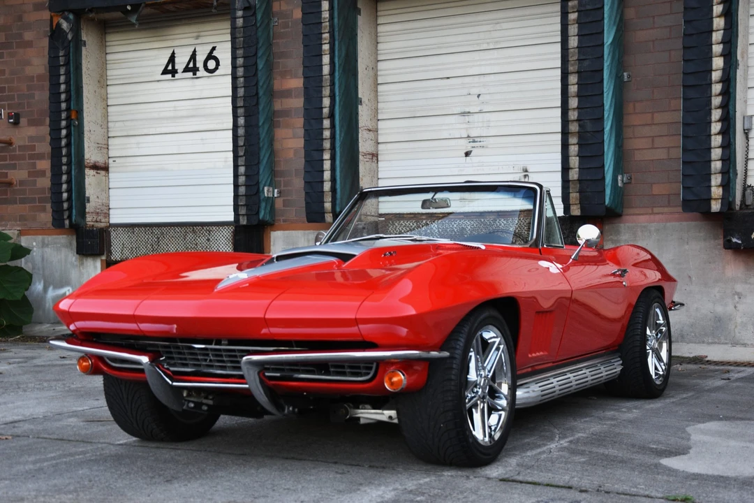 1967 Chevrolet Corvette C2 - Image 14 of 31