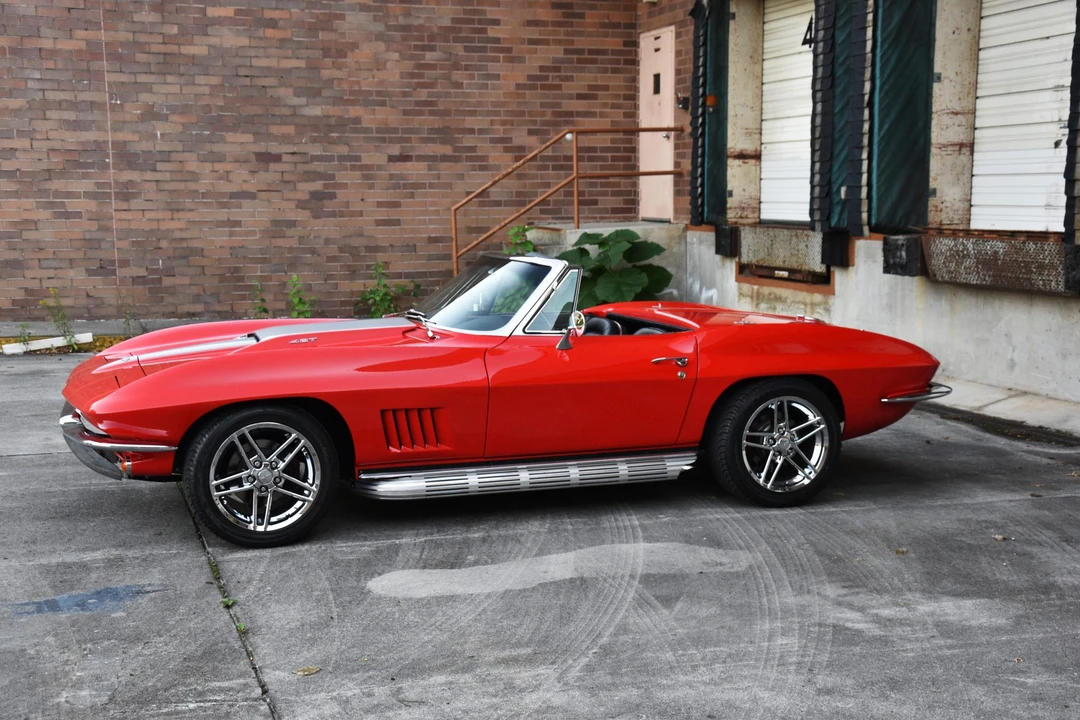 1967 Chevrolet Corvette C2 - Image 18 of 31