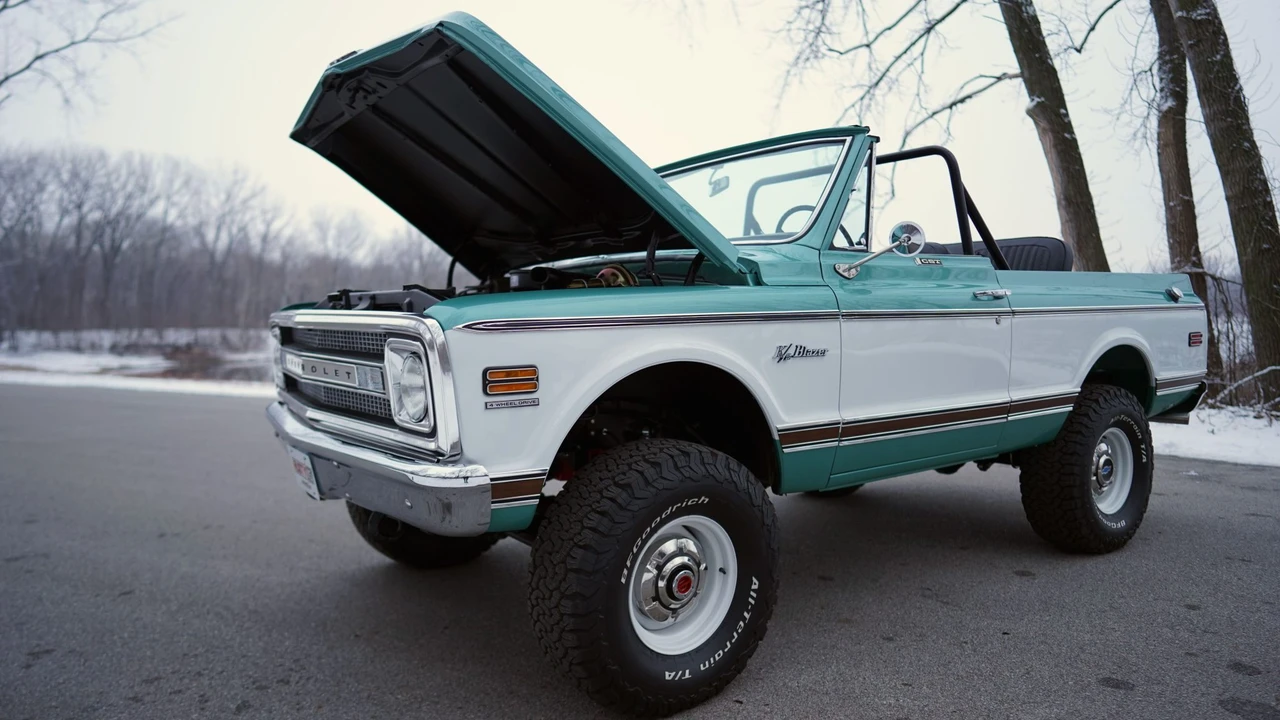 1969 Chevrolet K5 Blazer 1st Gen - Image 16 of 31