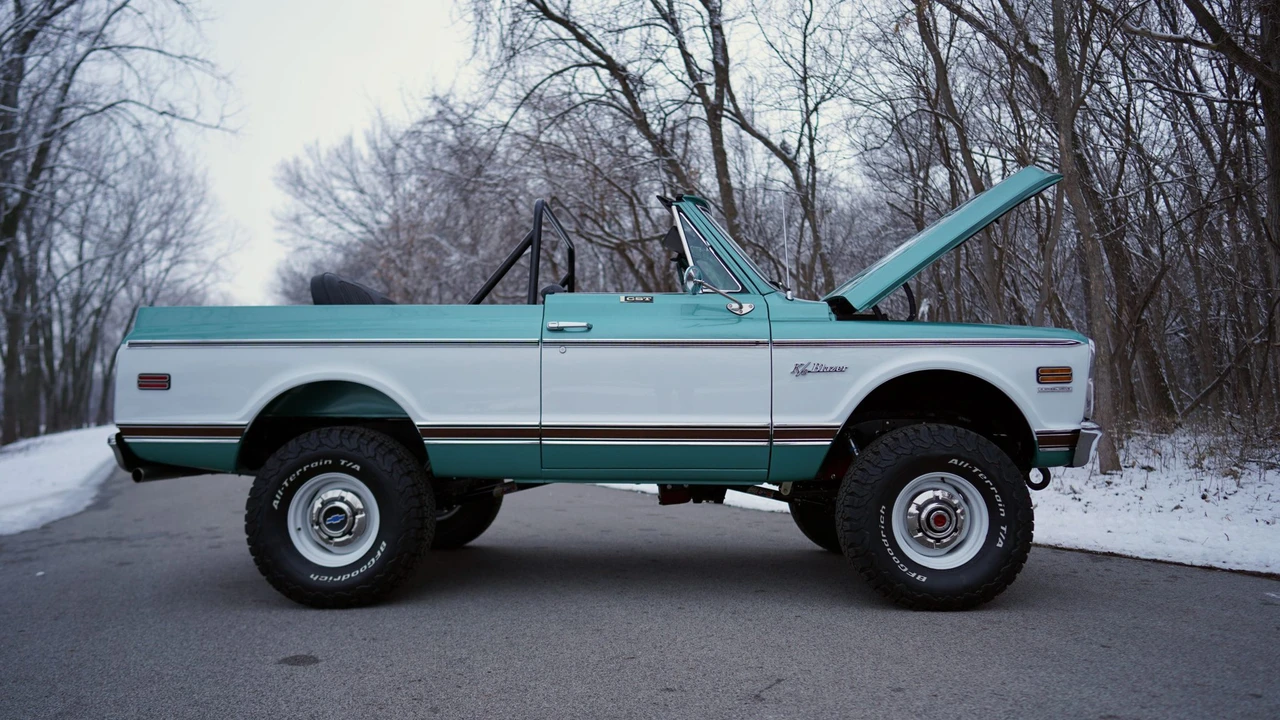 1969 Chevrolet K5 Blazer 1st Gen - Image 18 of 31