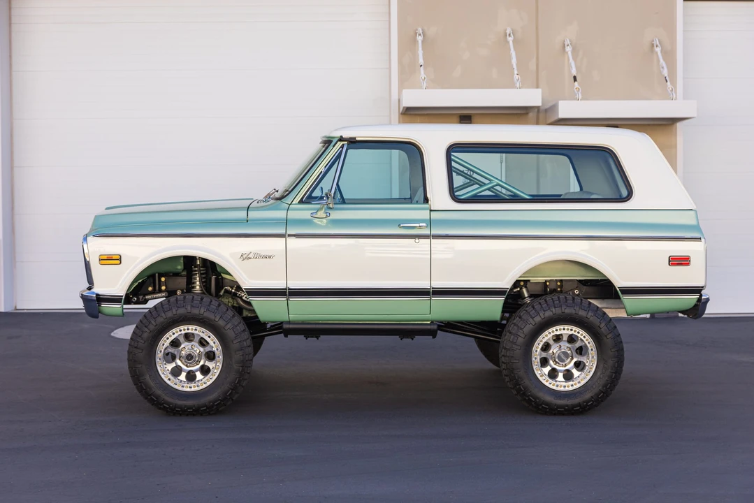 1970 Chevrolet K5 Blazer 1st Gen - Image 13 of 31