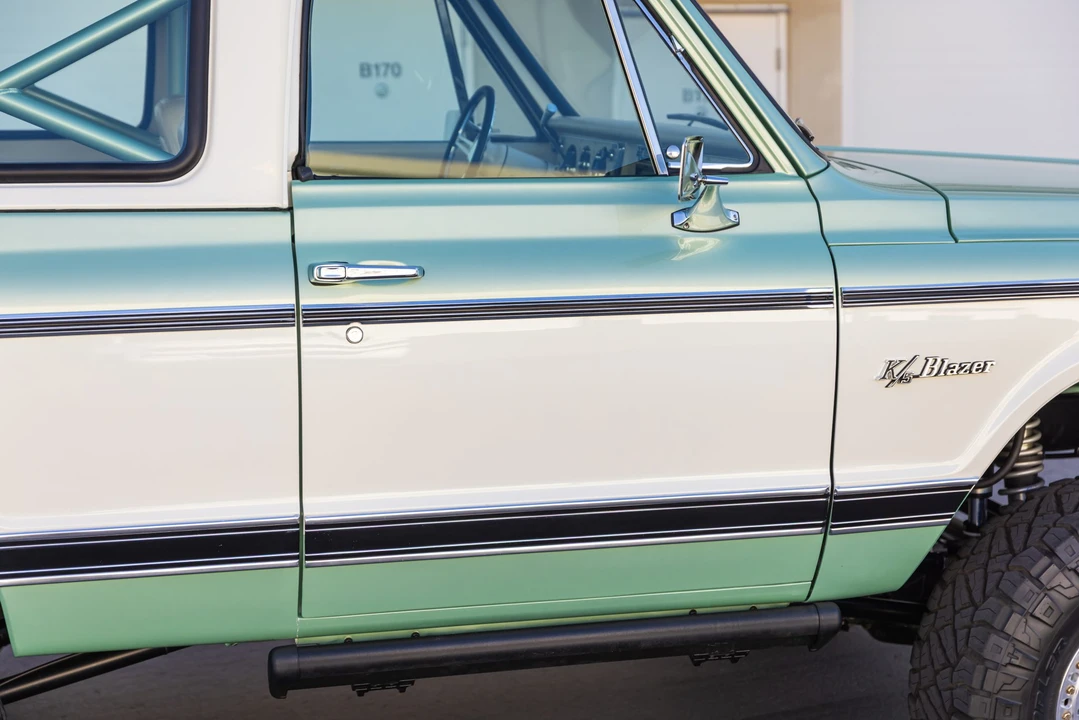 1970 Chevrolet K5 Blazer 1st Gen - Image 24 of 31