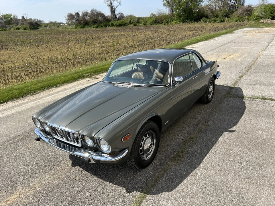 1976 Jaguar XJ Coupe - Image 2 of 31
