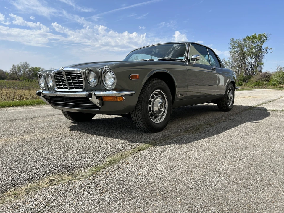 1976 Jaguar XJ Coupe - Image 4 of 31