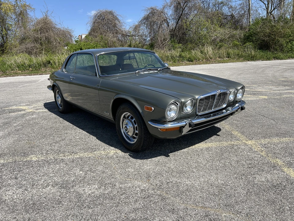 1976 Jaguar XJ Coupe - Image 28 of 31