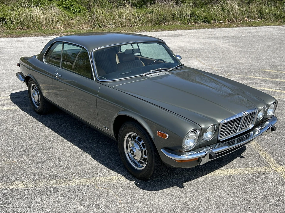 1976 Jaguar XJ Coupe - Image 27 of 31