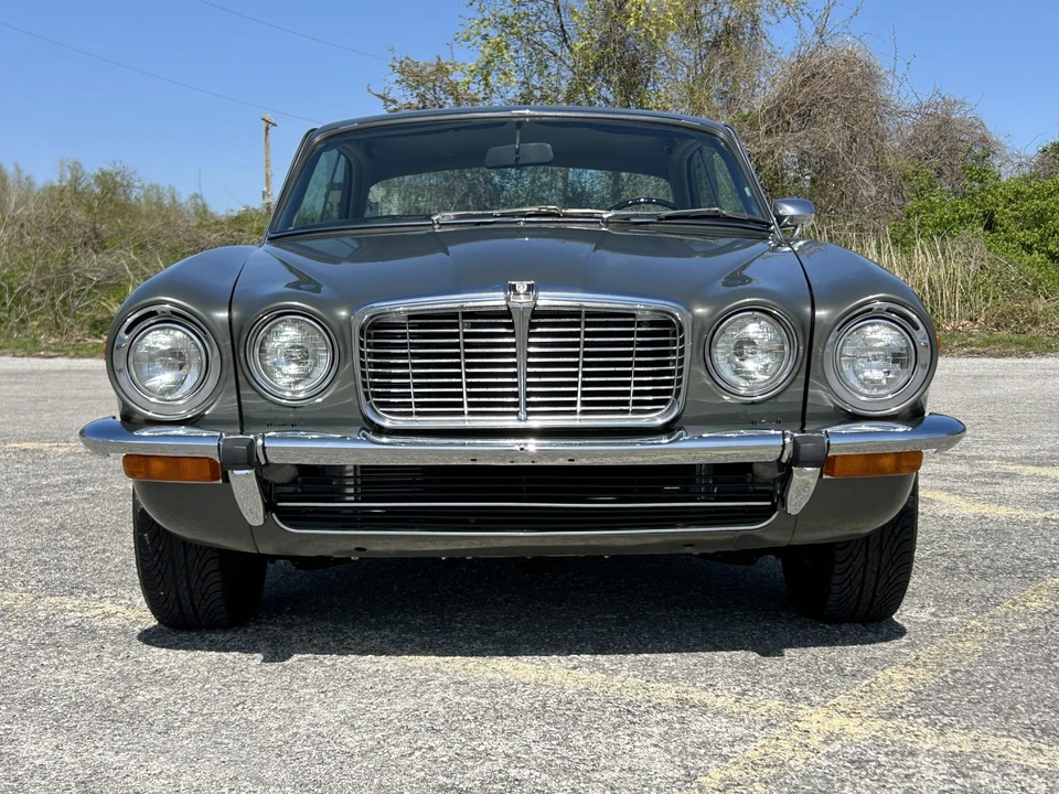 1976 Jaguar XJ Coupe - Image 23 of 31