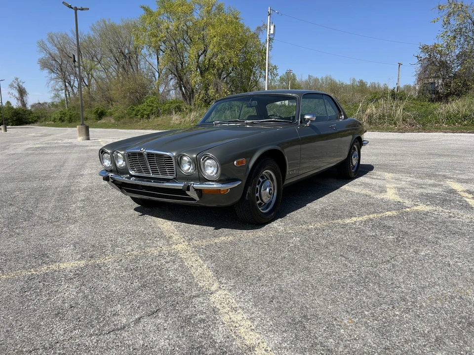 1976 Jaguar XJ Coupe - Image 8 of 31