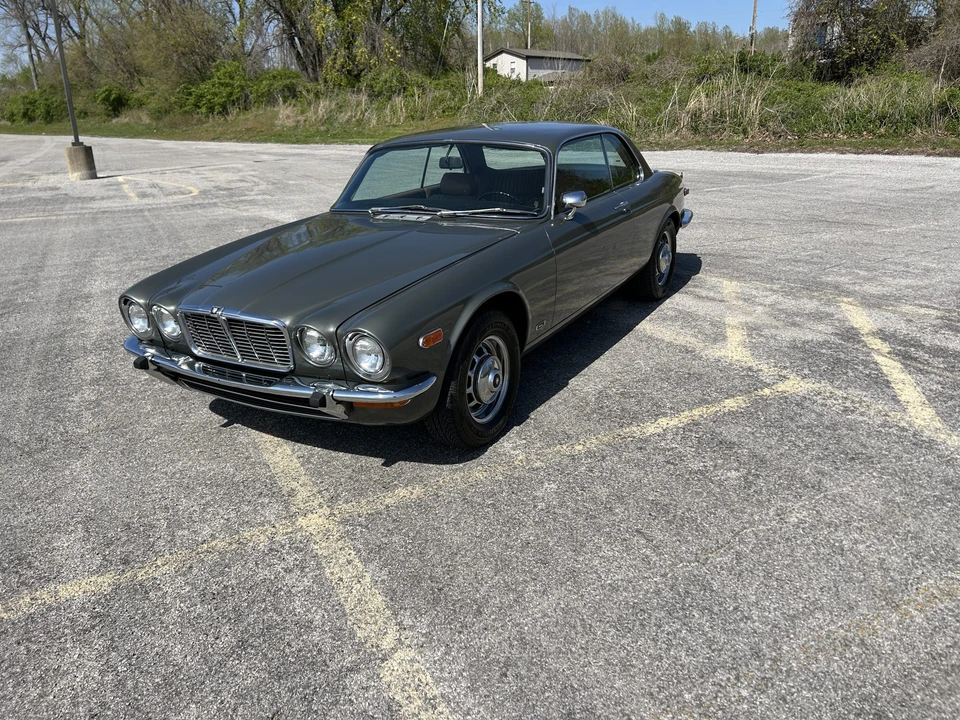 1976 Jaguar XJ Coupe - Image 10 of 31