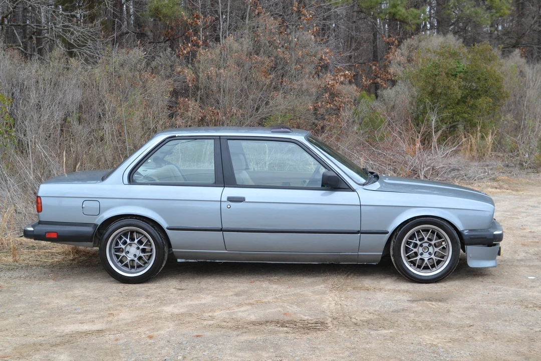 1985 BMW E30 3 Series - Image 8 of 31