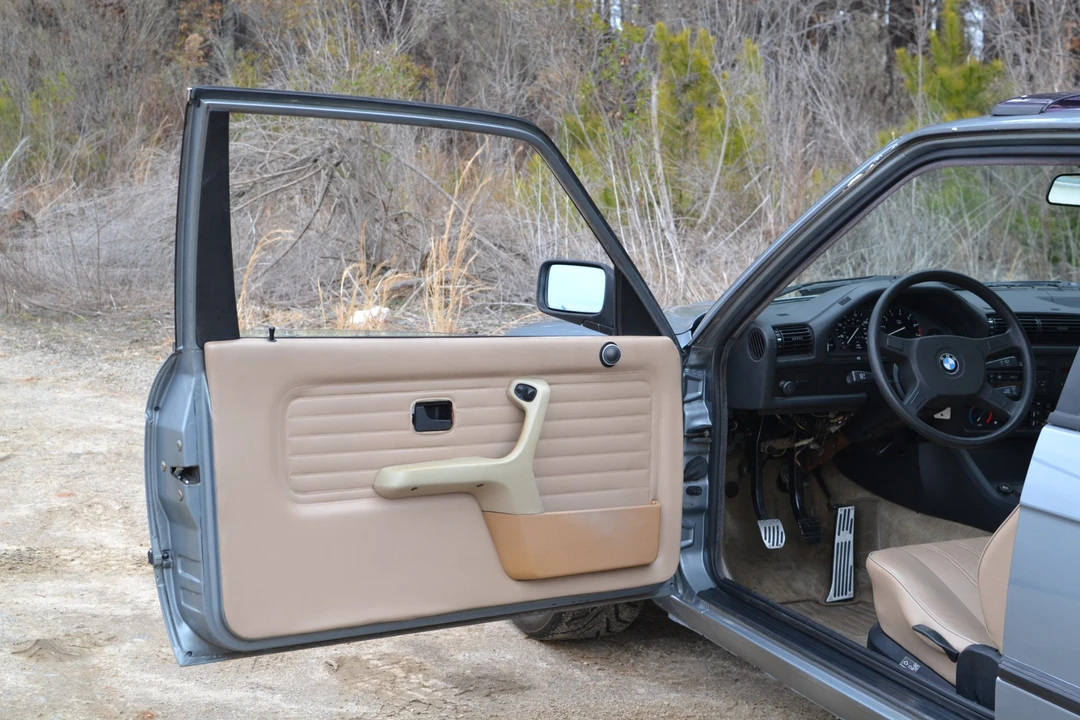 1985 BMW E30 3 Series - Image 18 of 31