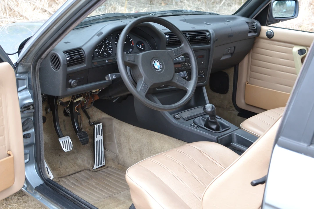 1985 BMW E30 3 Series - Image 21 of 31