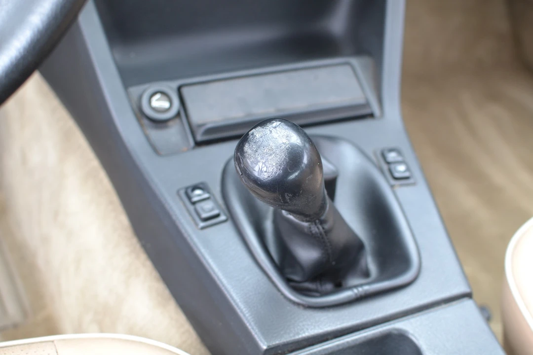 1985 BMW E30 3 Series - Image 30 of 31