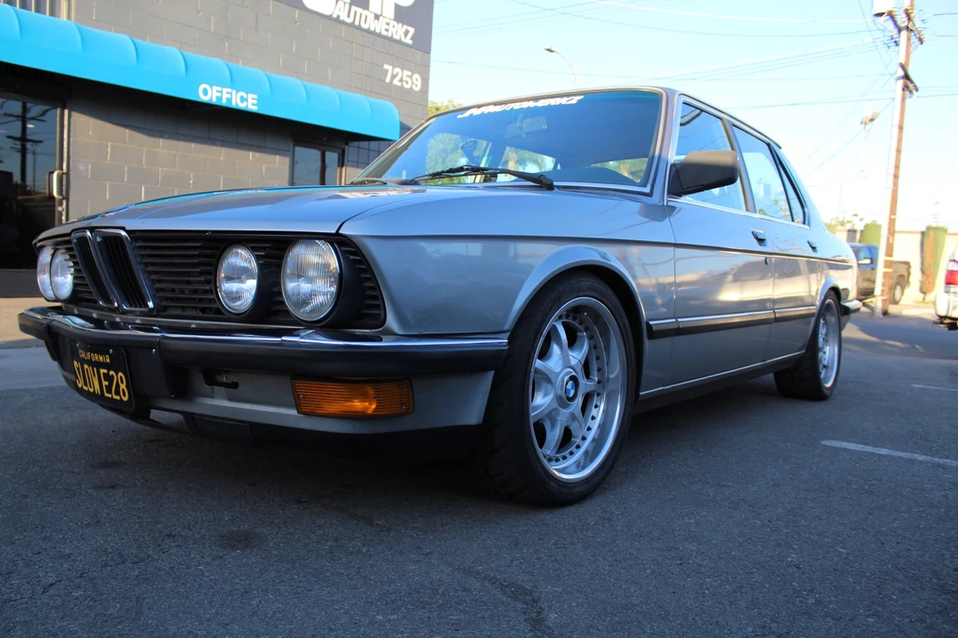 1987 BMW E28 5 Series - Image 10 of 31