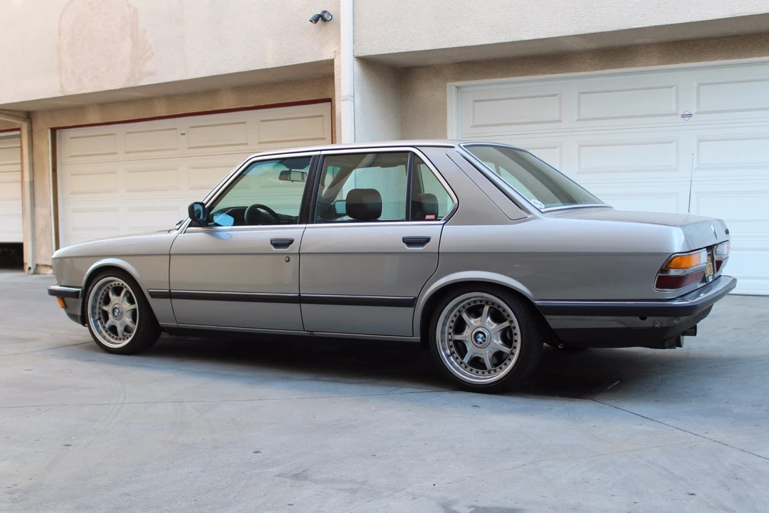 1987 BMW E28 5 Series - Image 4 of 31