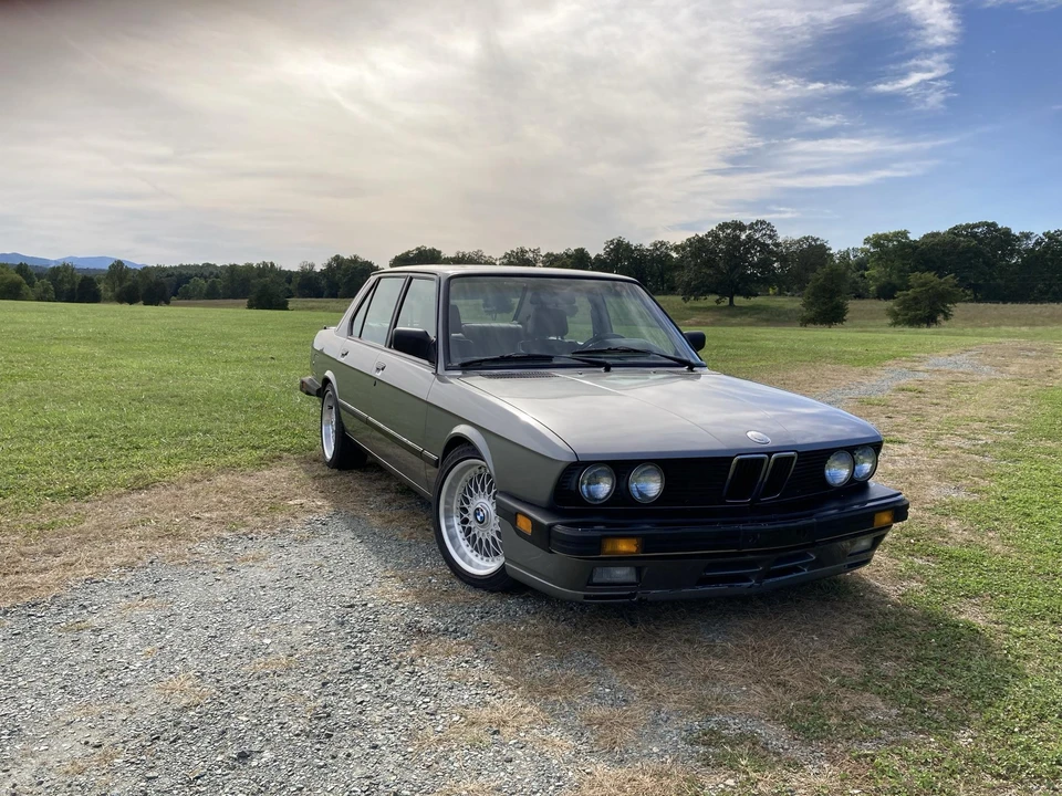 1987 BMW E28 5 Series - Image 2 of 31