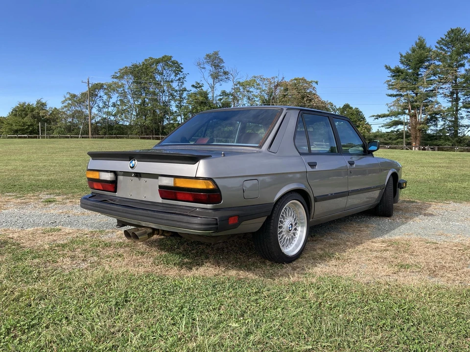 1987 BMW E28 5 Series - Image 8 of 31
