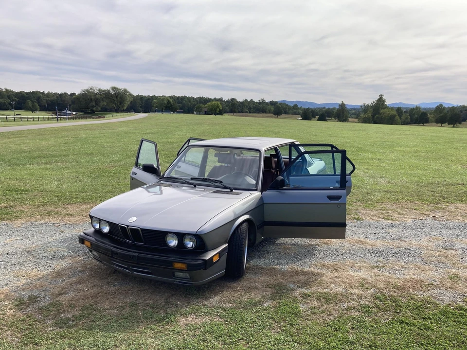 1987 BMW E28 5 Series - Image 11 of 31