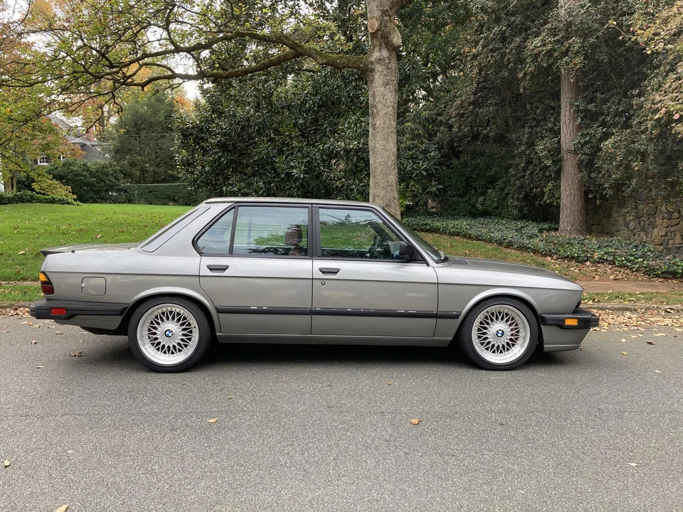 1987 BMW E28 5 Series - Image 28 of 31