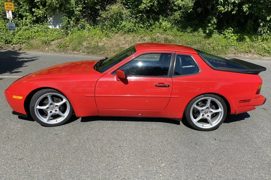 1987 Porsche 944 Turbo - Image 2 of 31