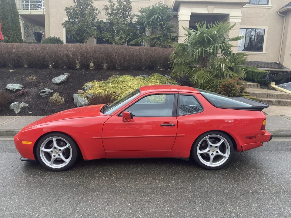 1987 Porsche 944 Turbo - Image 20 of 31