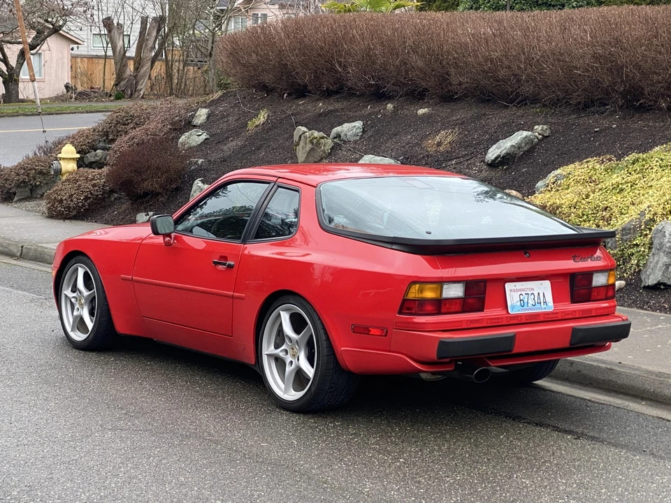 1987 Porsche 944 Turbo - Image 30 of 31
