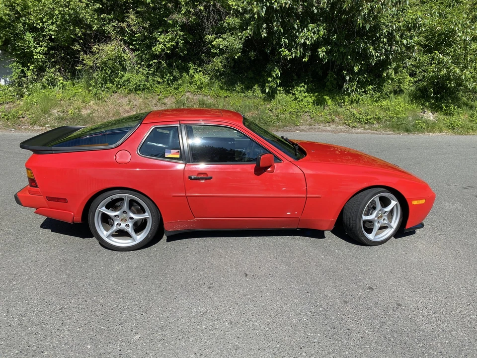 1987 Porsche 944 Turbo - Image 11 of 31