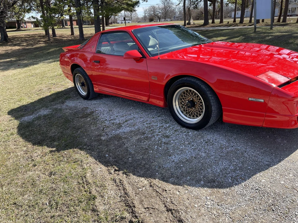 1988 Pontiac Firebird Trans Am 3rd Gen - Image 10 of 31