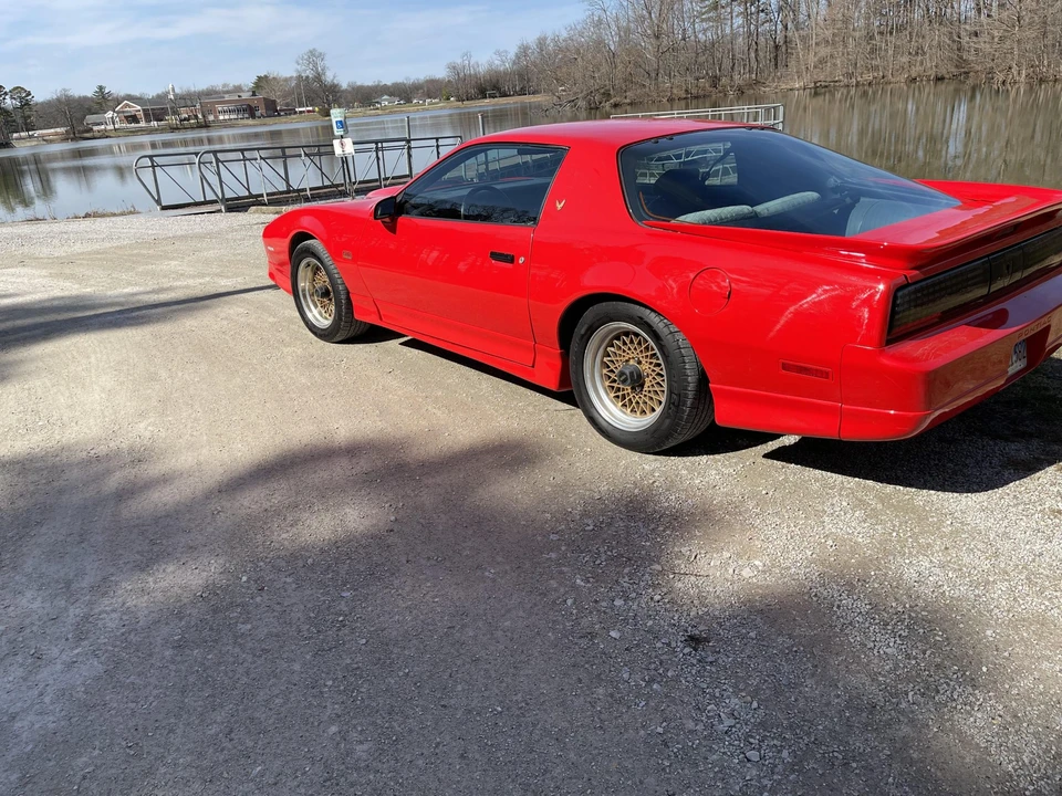 1988 Pontiac Firebird Trans Am 3rd Gen - Image 23 of 31