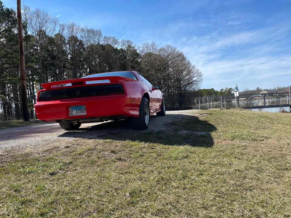 1988 Pontiac Firebird Trans Am 3rd Gen - Image 11 of 31