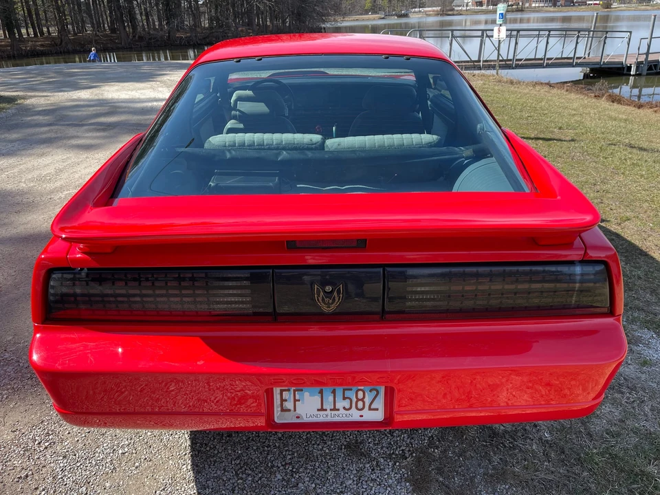 1988 Pontiac Firebird Trans Am 3rd Gen - Image 16 of 31