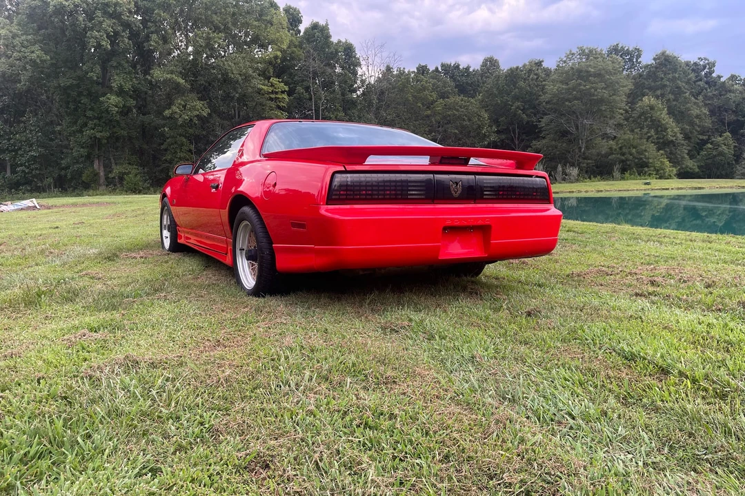 1988 Pontiac Firebird Trans Am 3rd Gen - Image 21 of 31