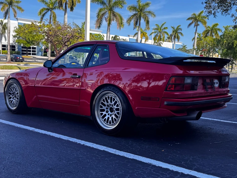 1988 Porsche 944 Turbo - Image 6 of 31