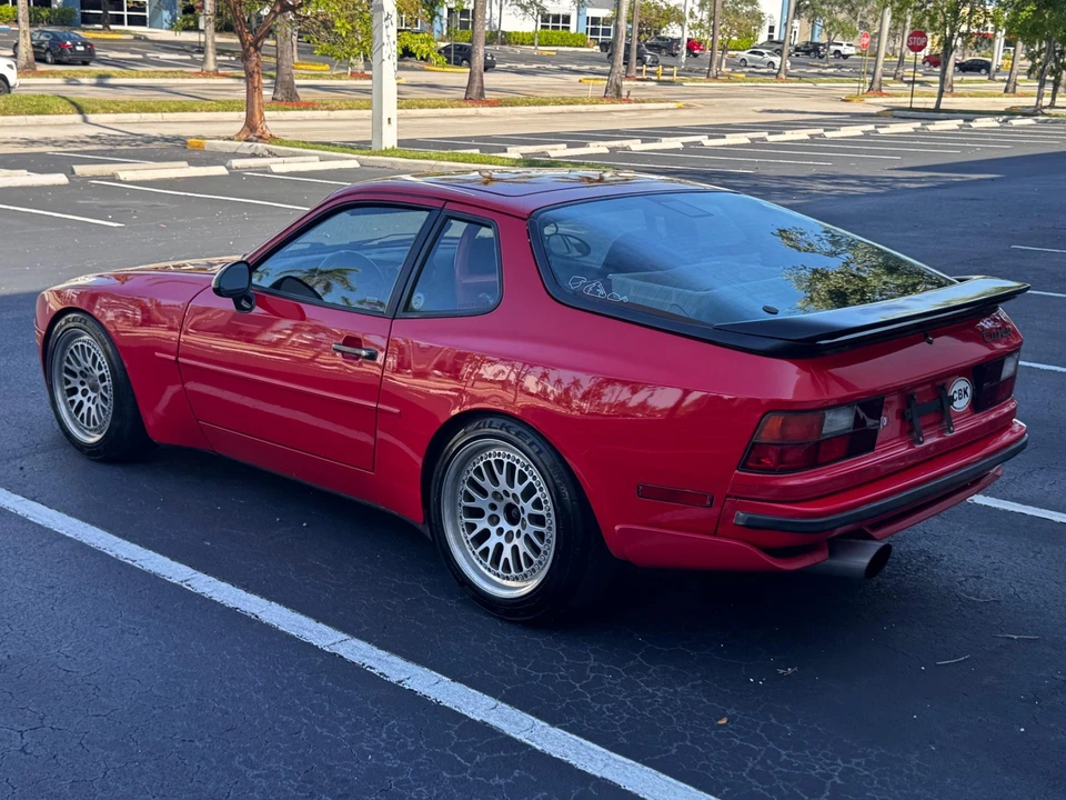 1988 Porsche 944 Turbo - Image 7 of 31