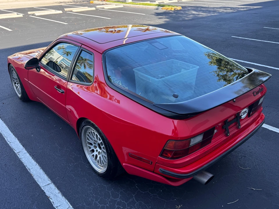 1988 Porsche 944 Turbo - Image 8 of 31