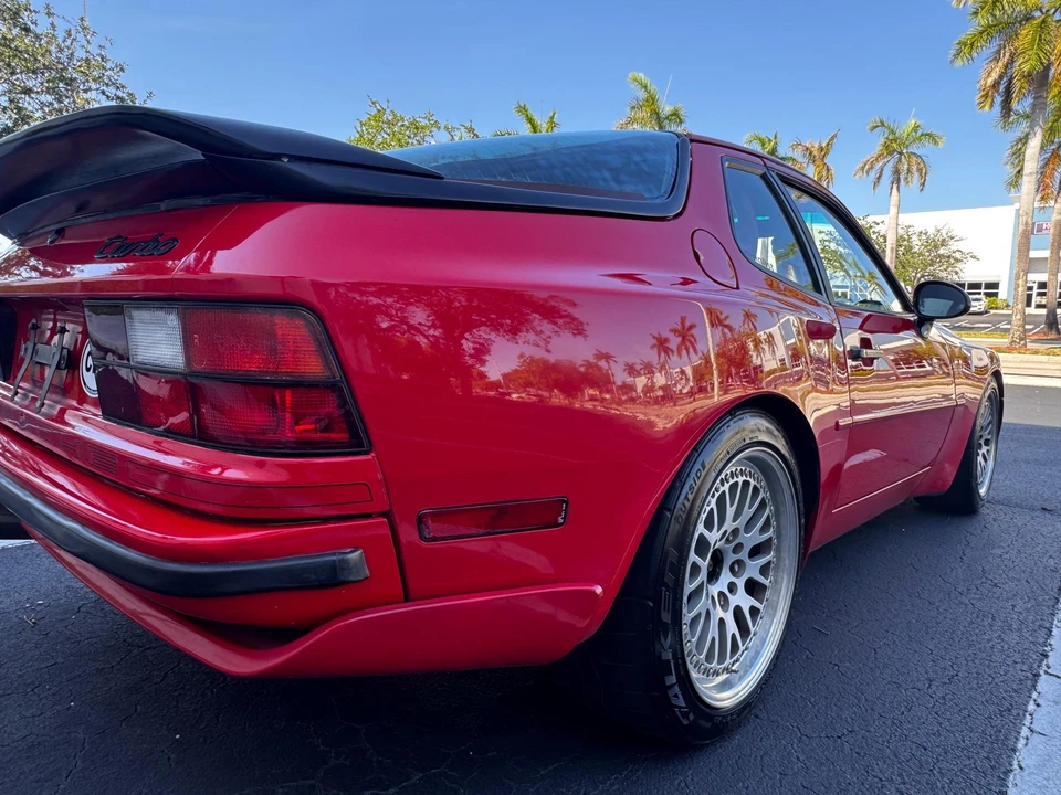1988 Porsche 944 Turbo - Image 29 of 31